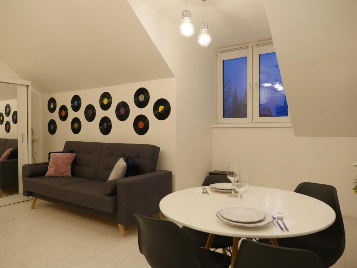 شقة Art Vinyl Loft بياليستوك المظهر الخارجي الصورة